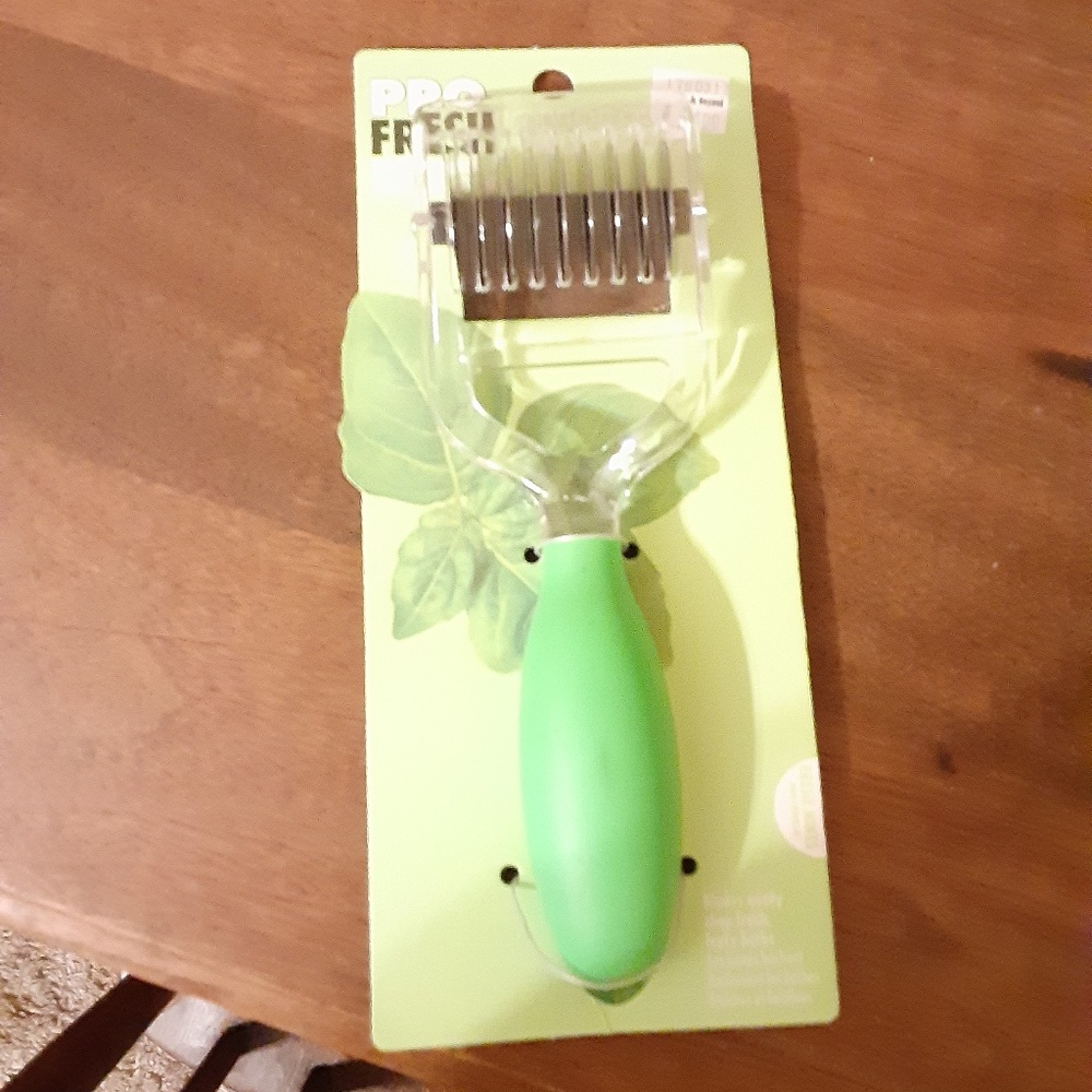 Fresh Herb Mincer